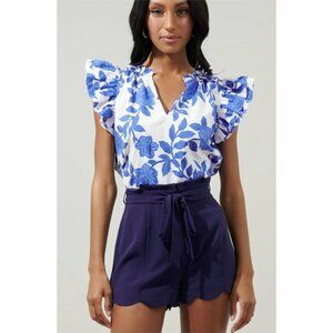 Sugarlips. Blue and White Floral Flutter Sleeve Top. Size M.